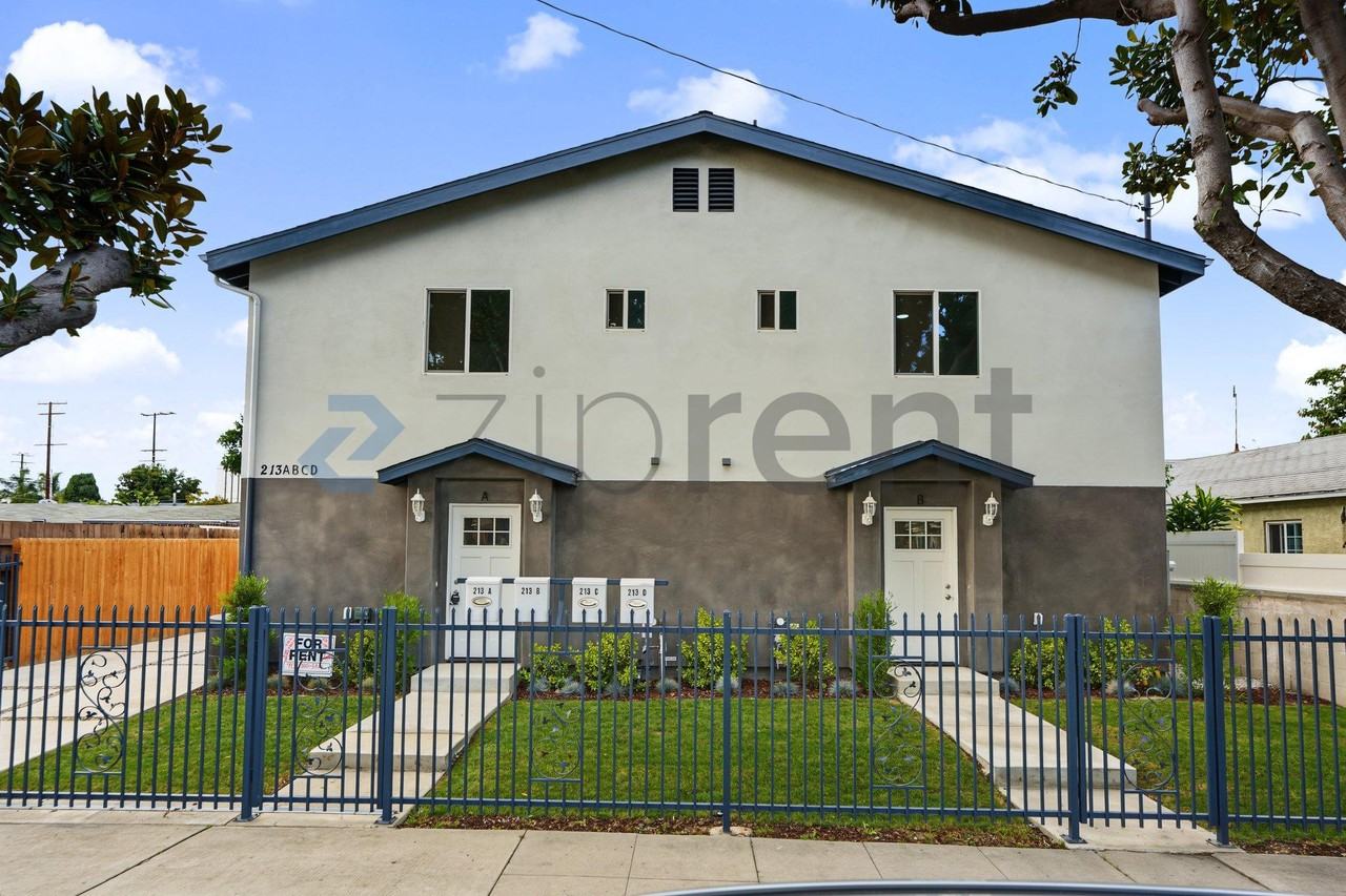 213 E Raymond St #C