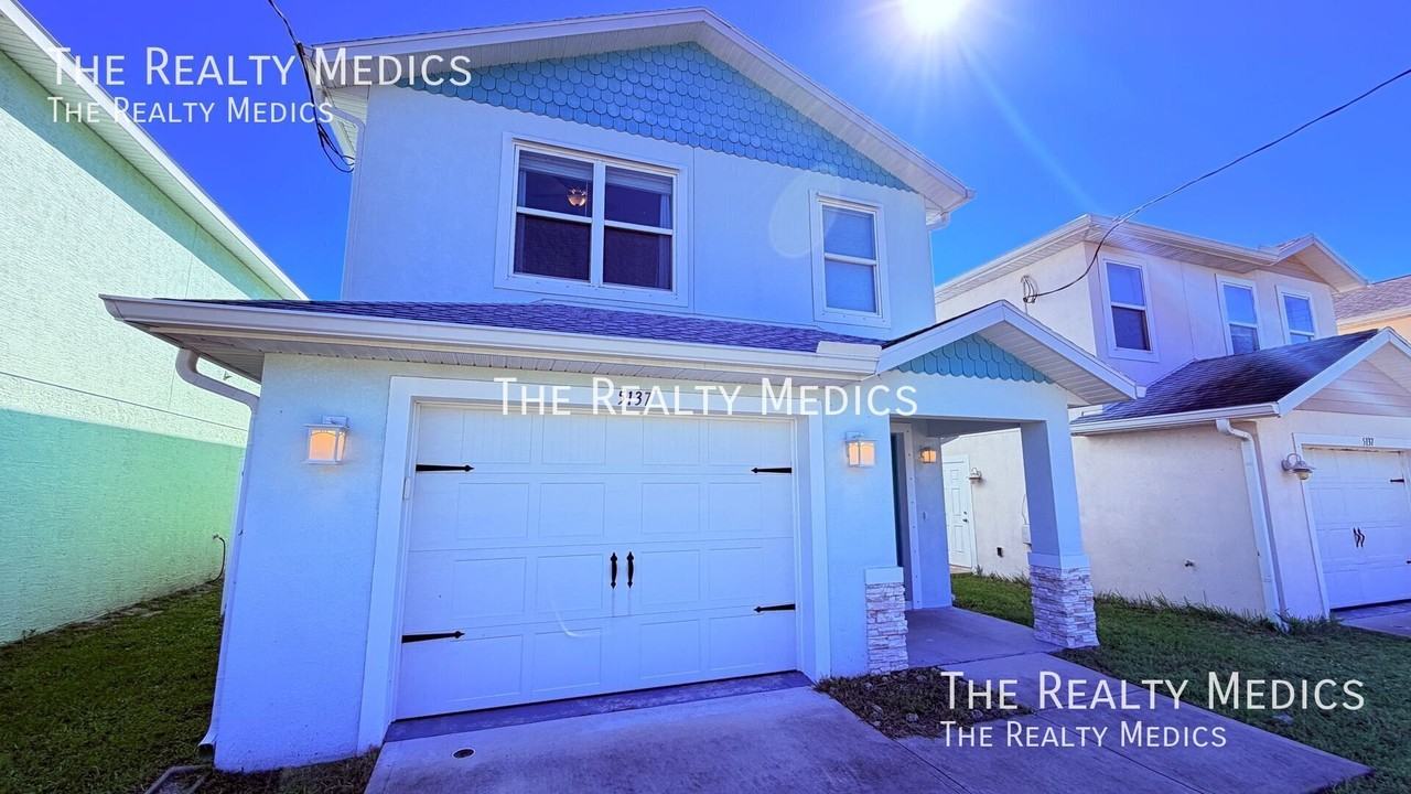 5137 Pineland Ave #A - Photo 3 of 33