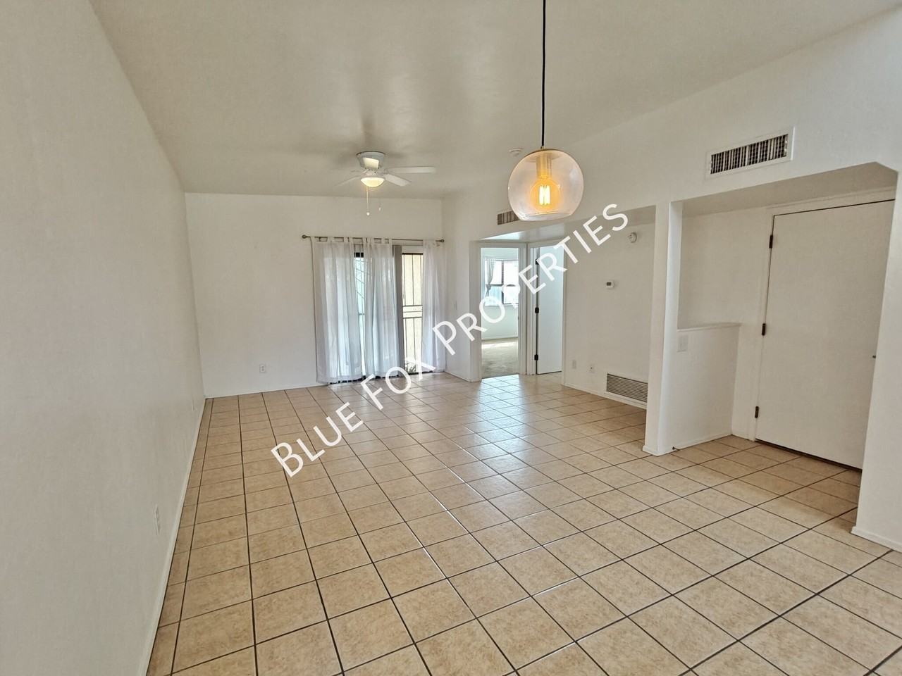 1654 E Calle Grandiosa - Photo 5 of 26