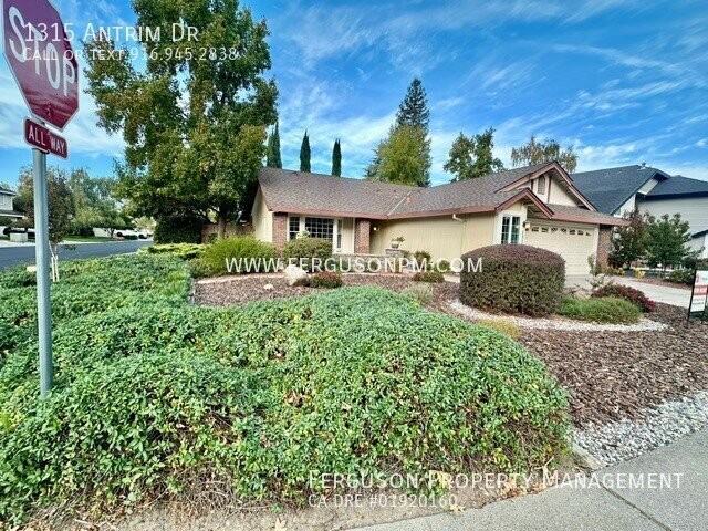 1315 Antrim Dr - Photo 2 of 19