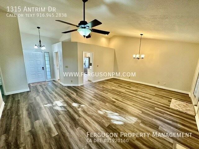 1315 Antrim Dr - Photo 6 of 19