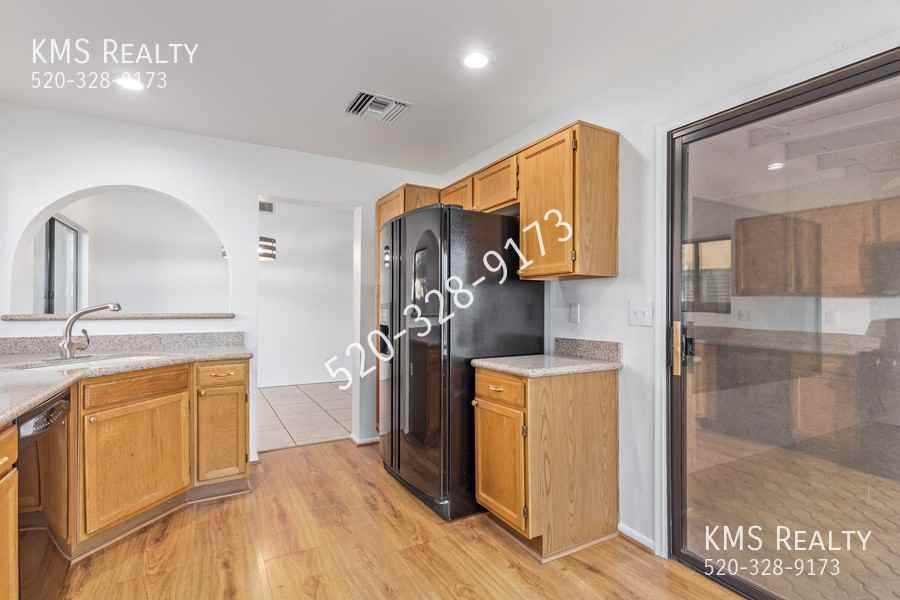 10327 N Fair Desert Dr - Photo 6 of 29