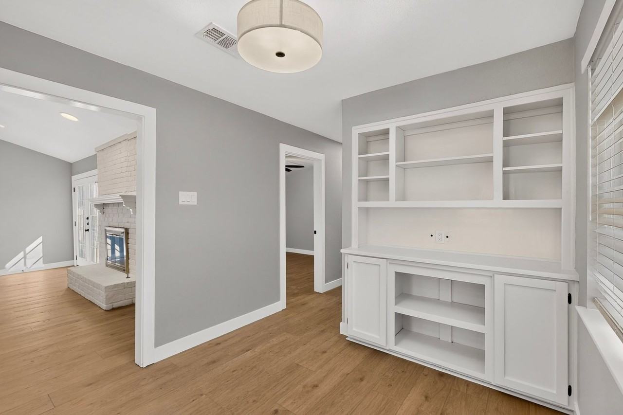 1926 Camden Way - Photo 6 of 18