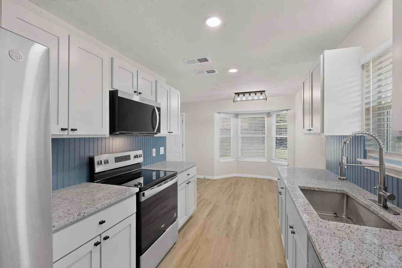 6561 Alta Vista Dr - Photo 6 of 13