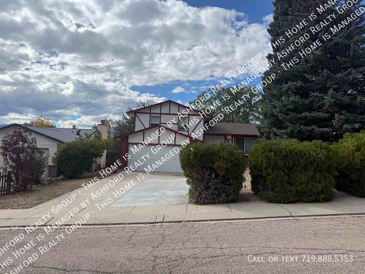 4920 Molly Pond Ct - Photo 4 of 29