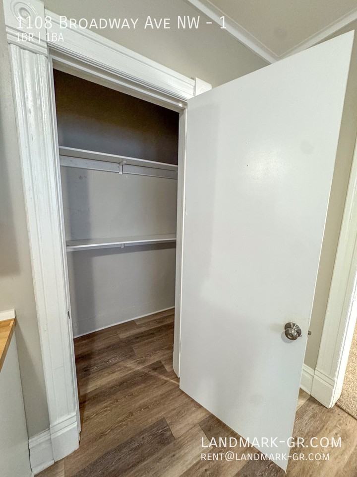 1108 Broadway Ave Nw #1 - Photo 6 of 28
