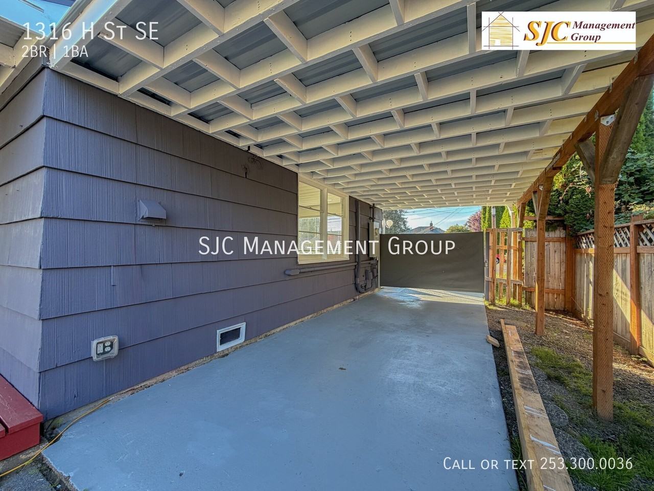1316 H St Se - Photo 4 of 19