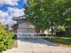 728 E Chateau Dr - Photo 1 of 1