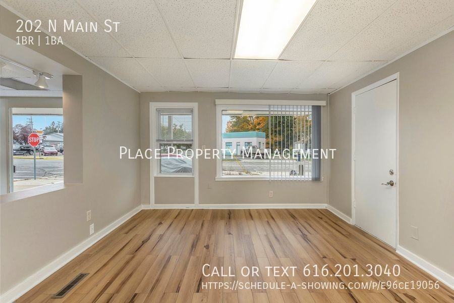 202 N Main St - Photo 7 of 17