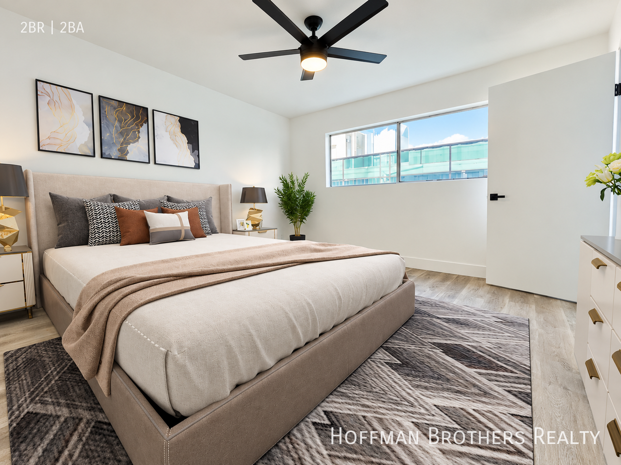 239 S Harvard Blvd #1 - Photo 7 of 13