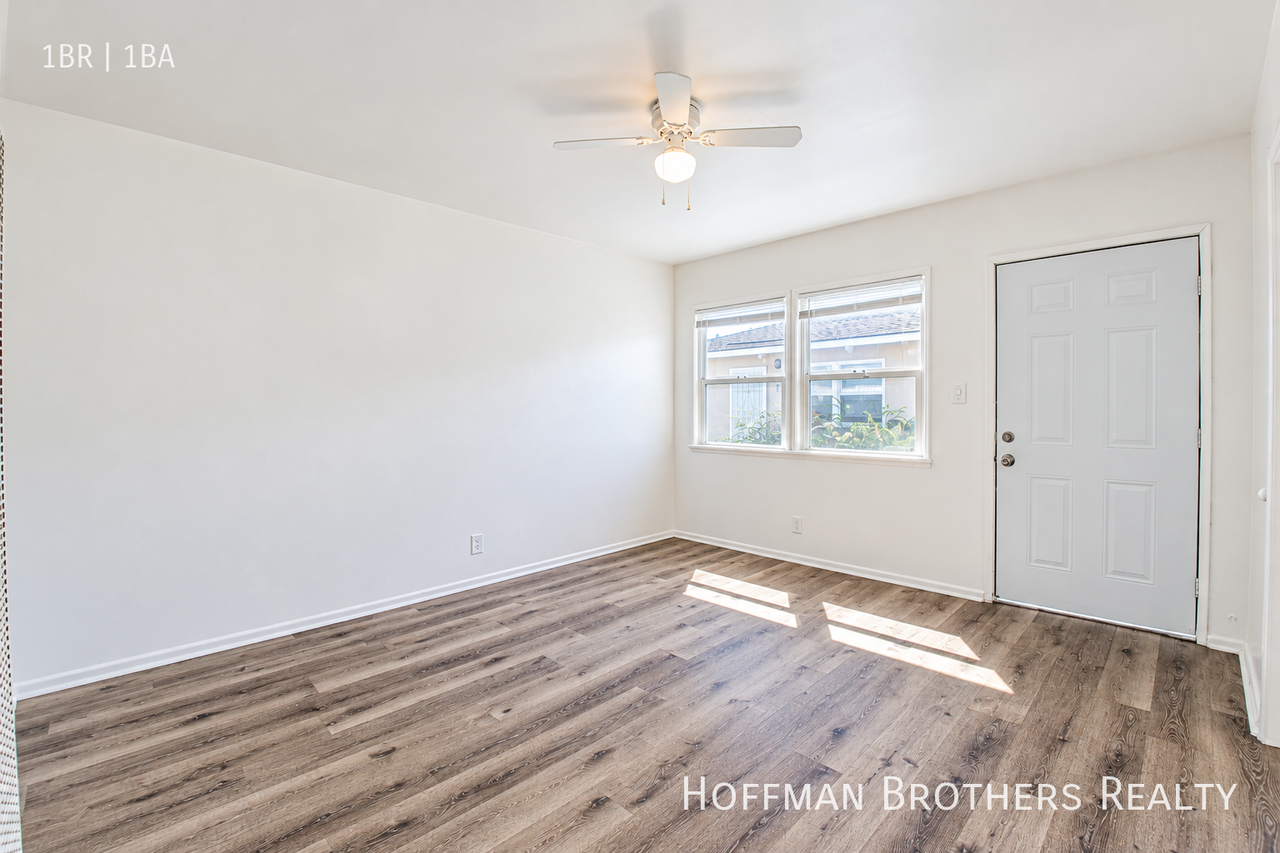 1536 W 226th St #D - Photo 4 of 14