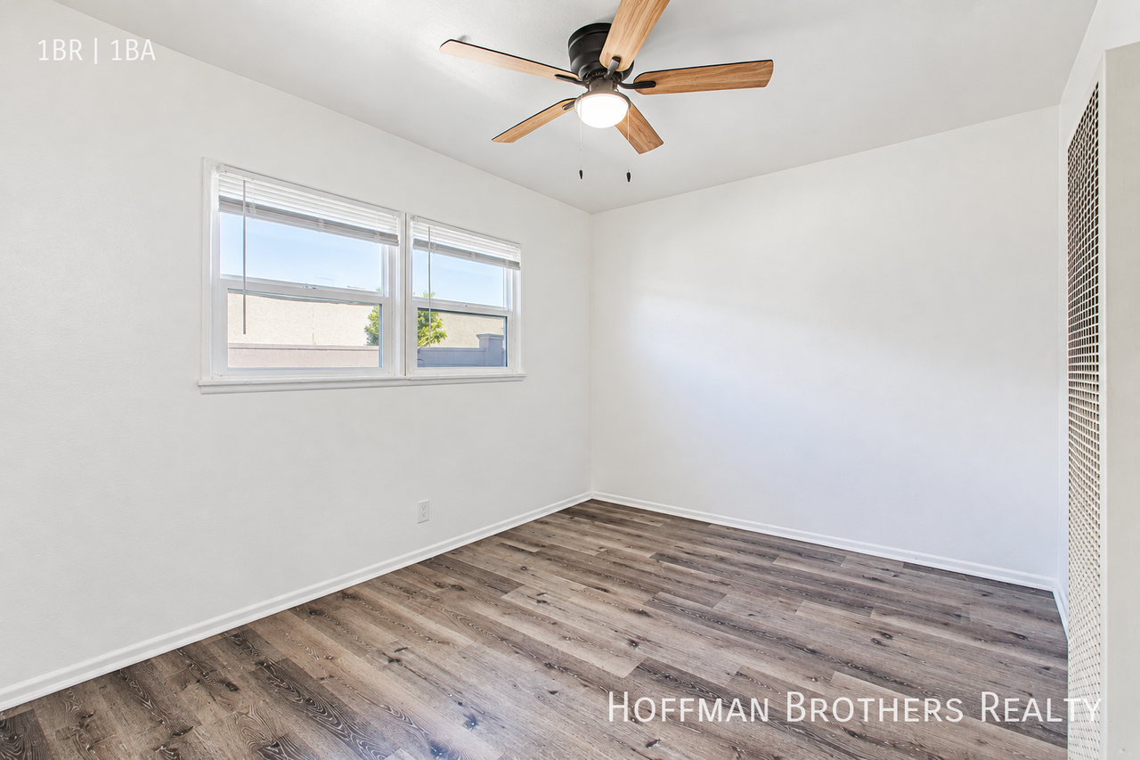 1536 W 226th St #D - Photo 5 of 14