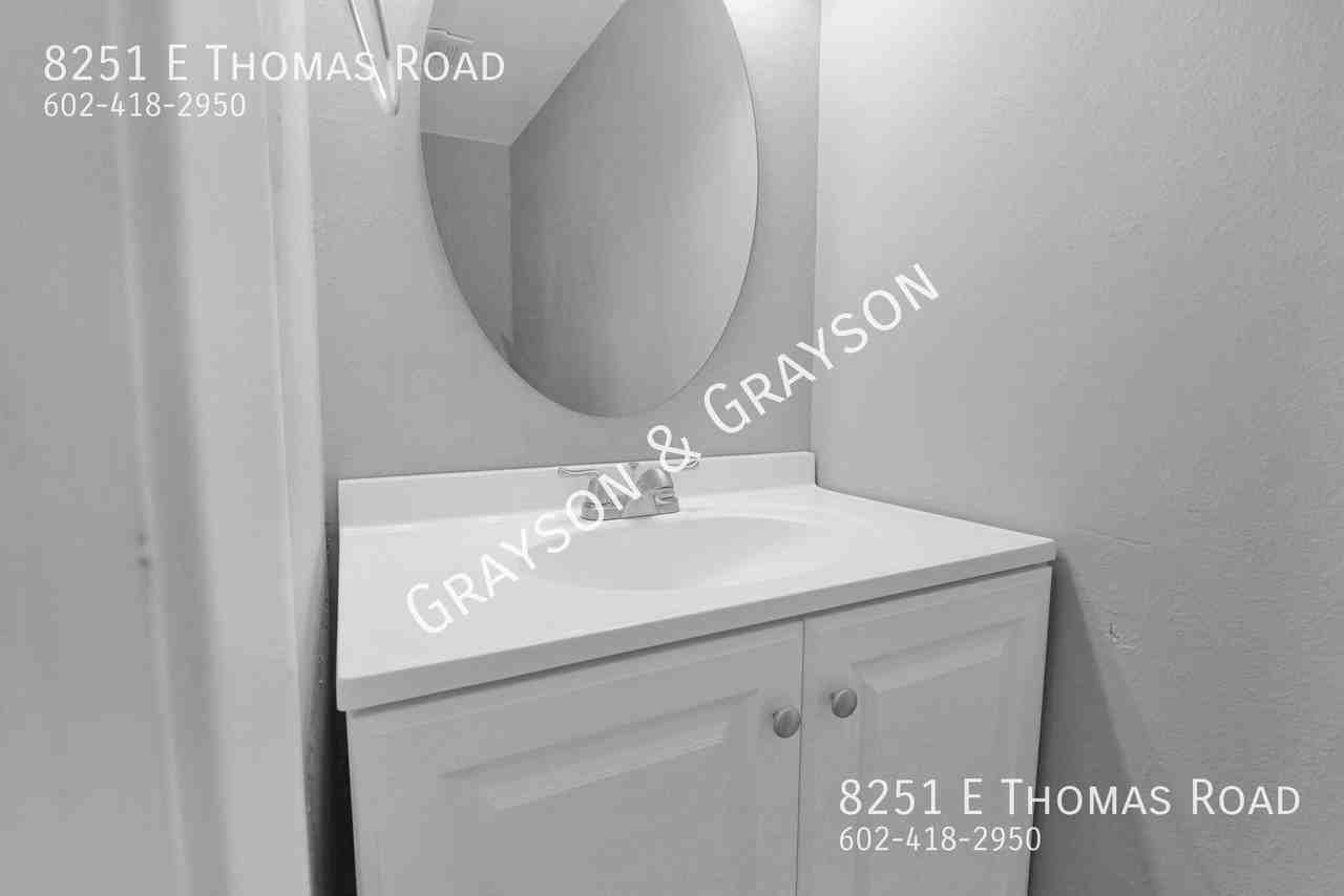 8251 E Thomas Rd - Photo 6 of 23