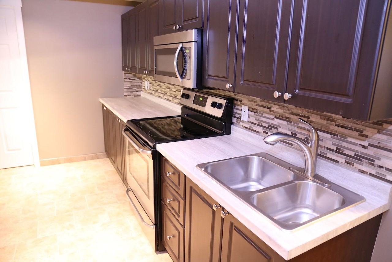 64 Aberdare Way Ne - Photo 2 of 12
