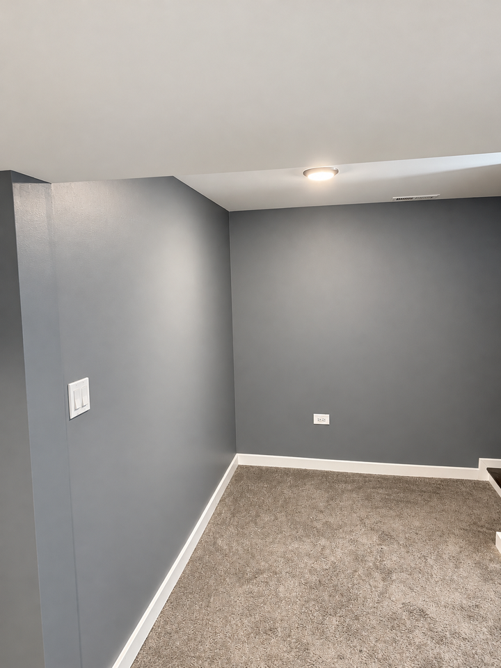 2438 N Oak Park Ave - Photo 4 of 11