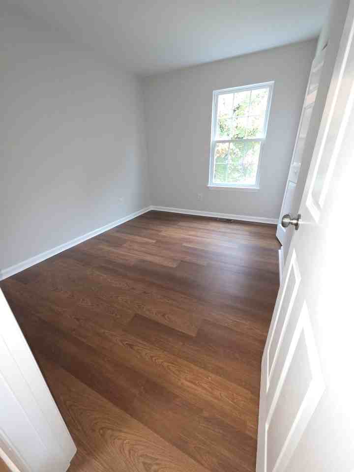 1612 Elkpark Dr #NA - Photo 6 of 17