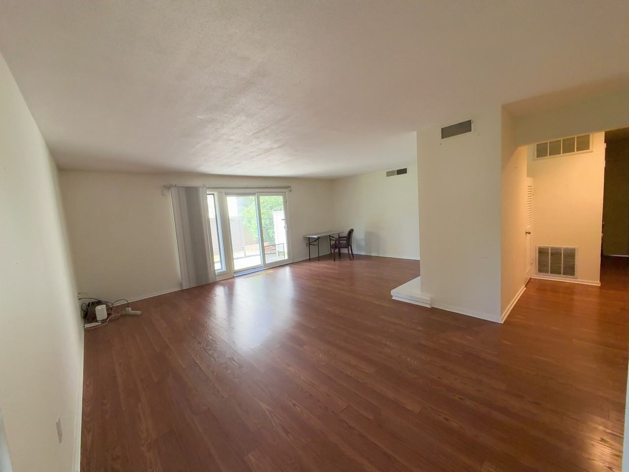 54 Great Meadow Ln #54 - Photo 5 of 13
