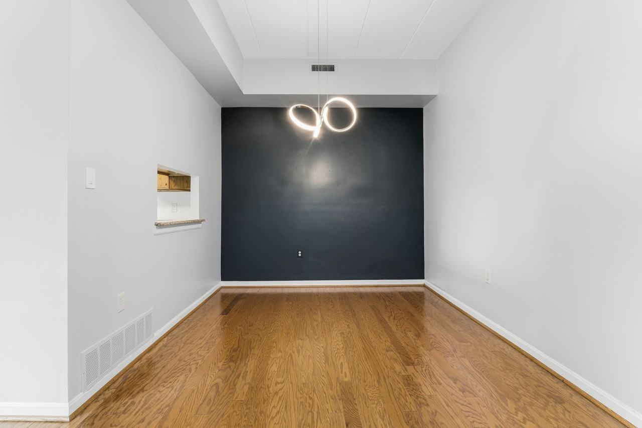 100 Roberts Ln #101 - Photo 7 of 35