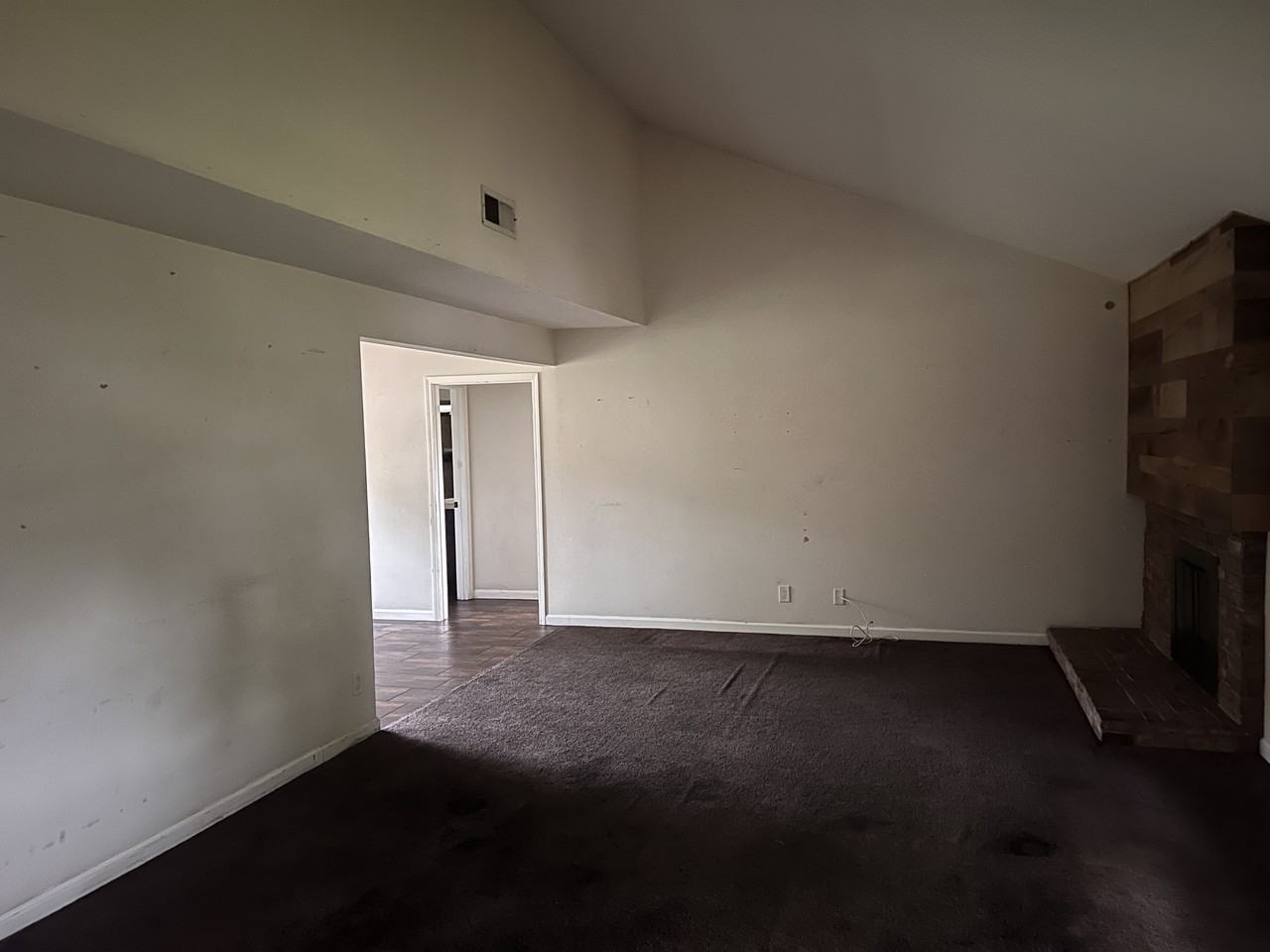 2385 Peacock Ave #NA - Photo 3 of 19