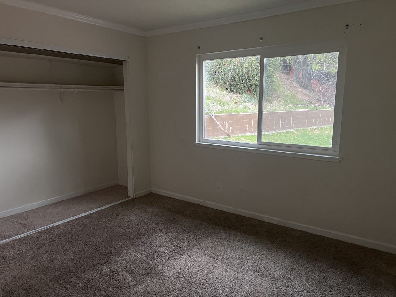 2385 Peacock Ave #NA - Photo 6 of 19
