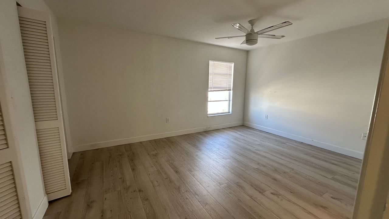 255 Capri Cir S #4 - Photo 4 of 12