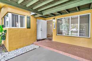 188 Se 27th Way - Photo 1 of 1