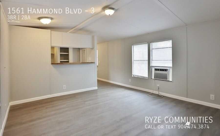 1561 Hammond Blvd #3 - Photo 3 of 10