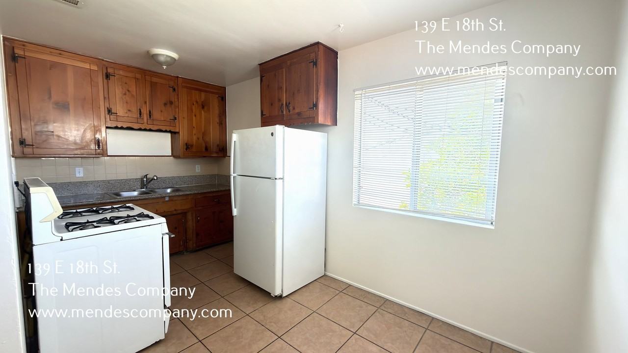 139 E 18th St - Photo 3 of 8