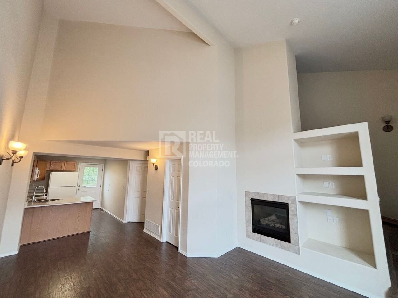 2529 Mesa Springs Vw - Photo 2 of 16