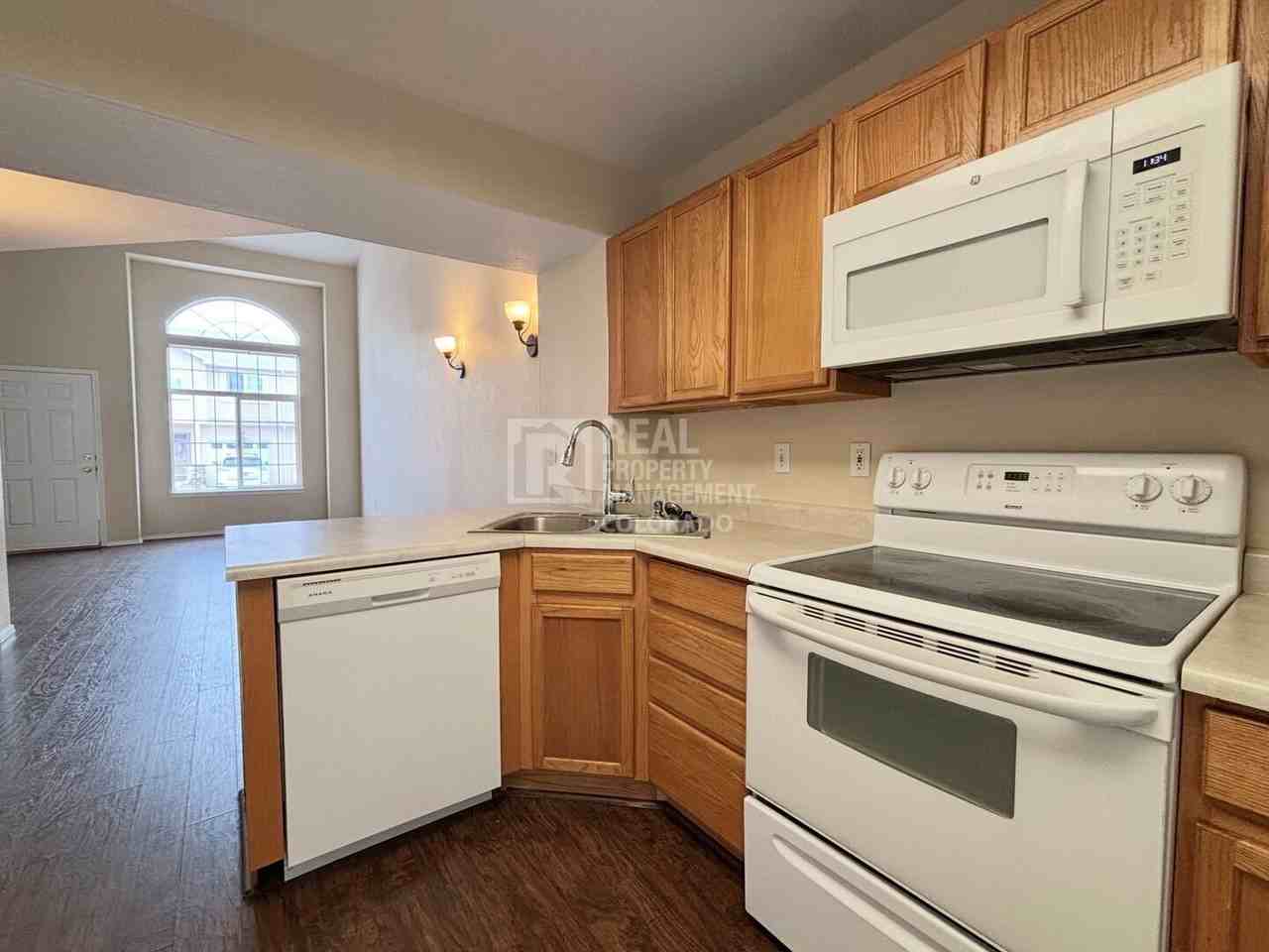 2529 Mesa Springs Vw - Photo 5 of 16