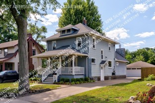308 E Lawrence Ave - Photo 1 of 1