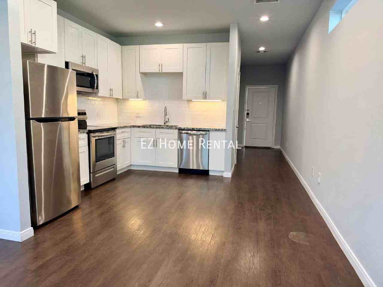 4925 Ambient Dr - Photo 7 of 20