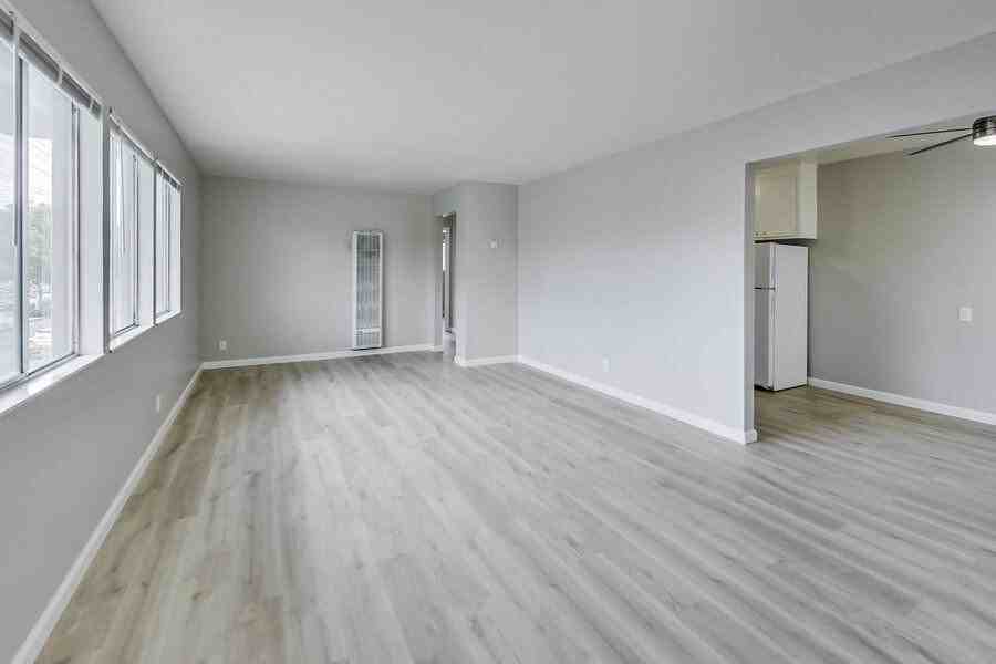 2248 Key Blvd - Photo 2 of 23