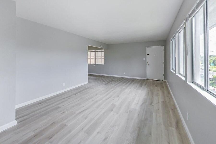 2248 Key Blvd - Photo 4 of 23