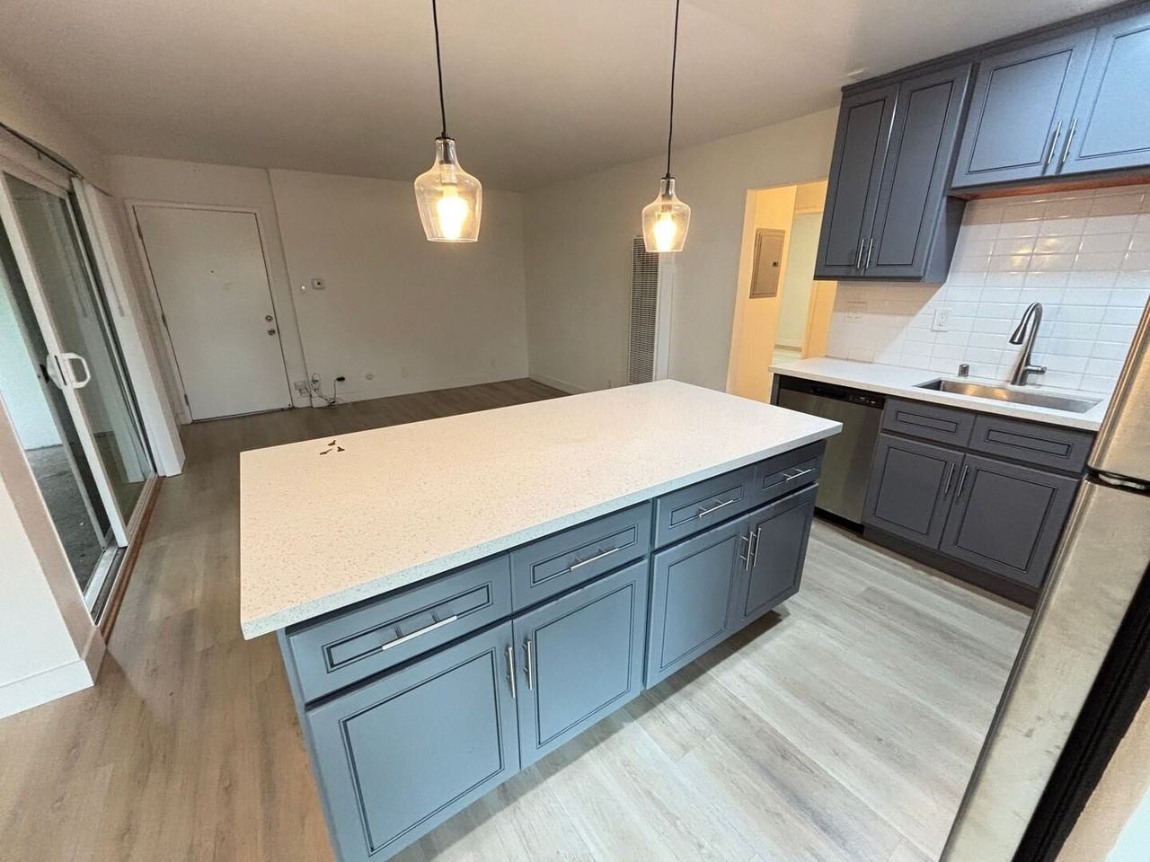 1739 Addison St #1 - Photo 5 of 19