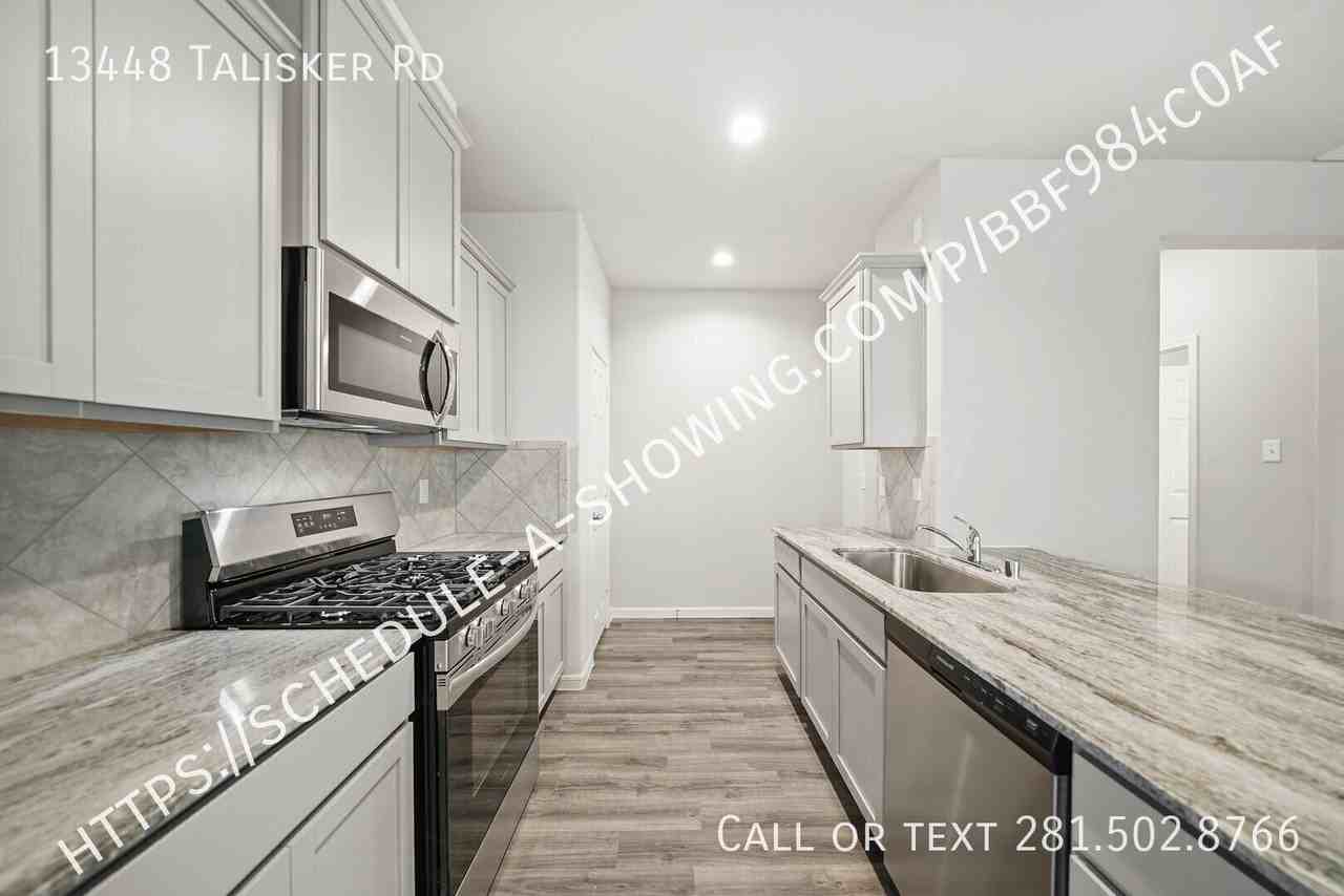 13448 Talisker Rd - Photo 3 of 10