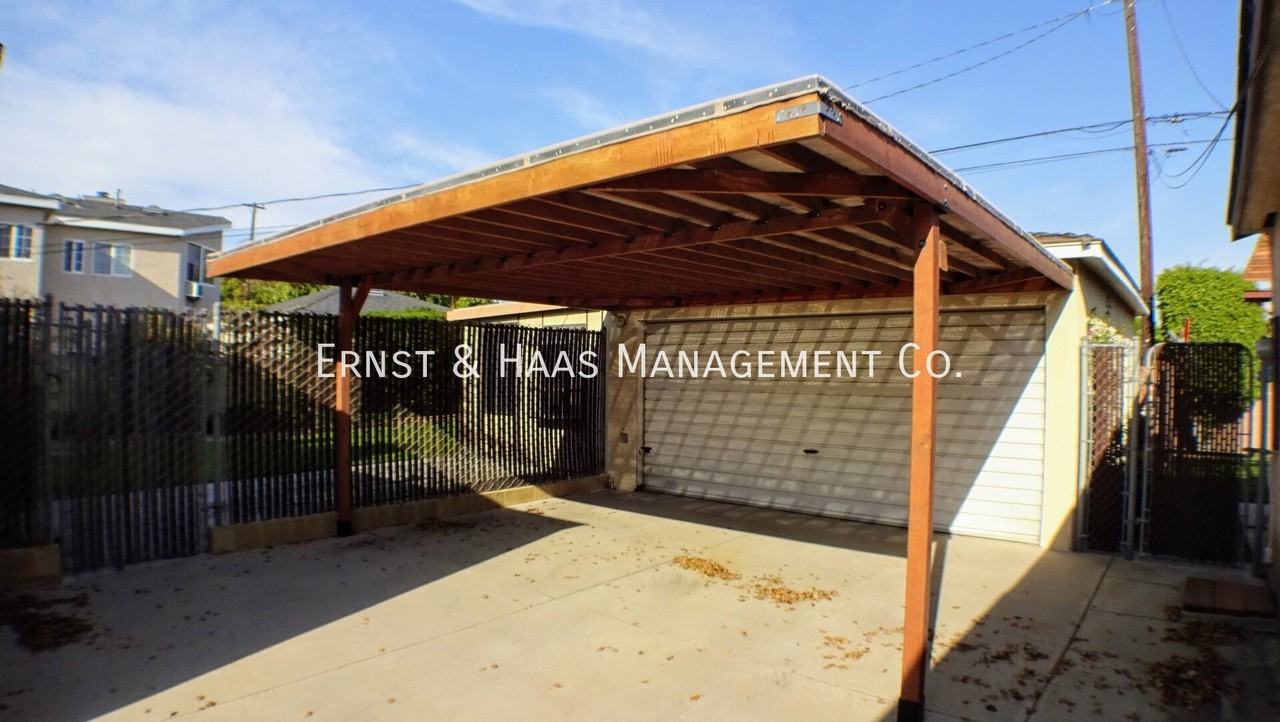3802 Charlemagne Ave - Photo 2 of 5