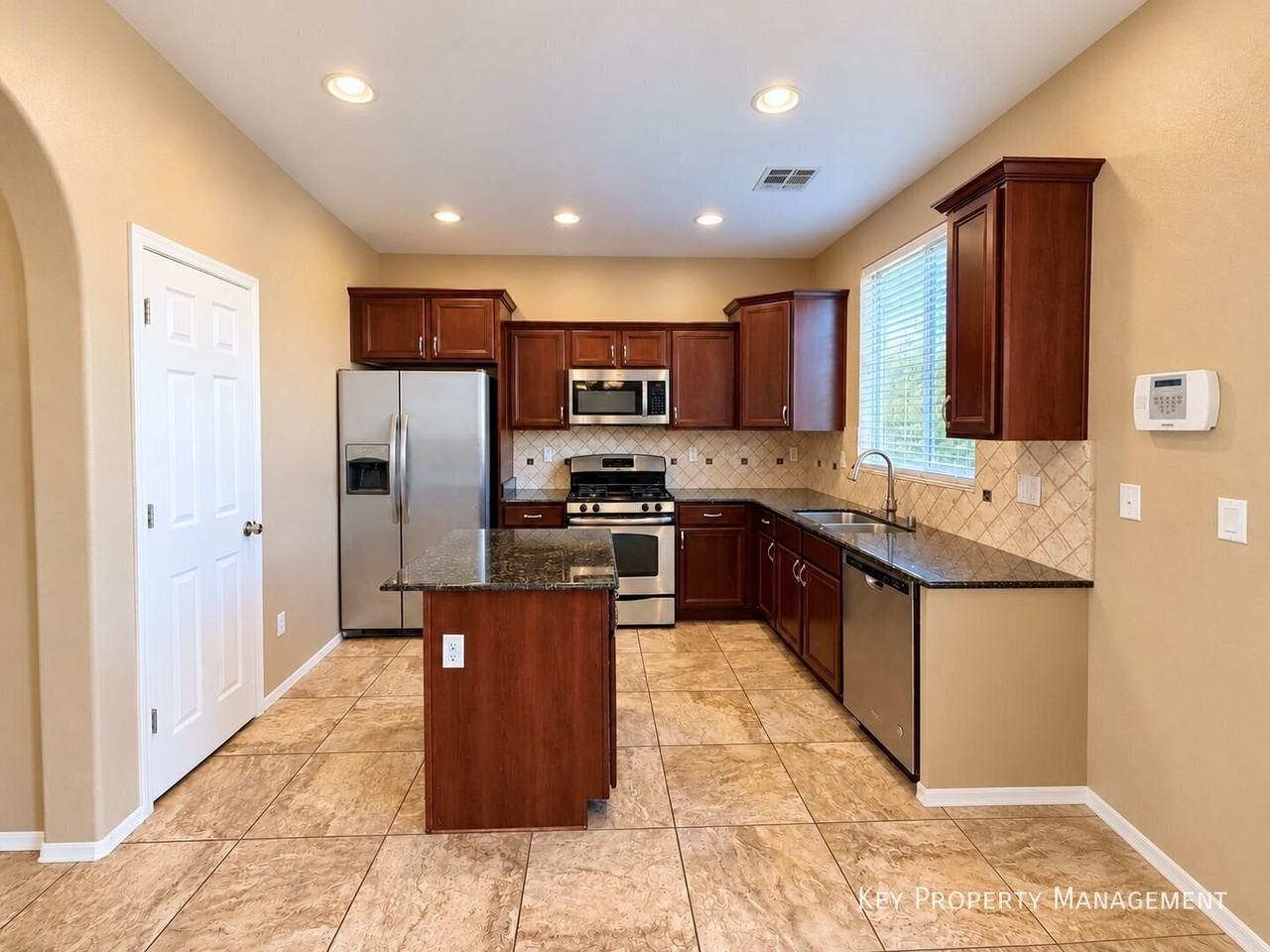 10132 Haymarket Peak Ave - Photo 7 of 18