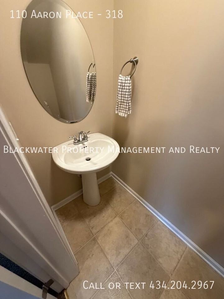 110 Aaron Pl #318 - Photo 6 of 26