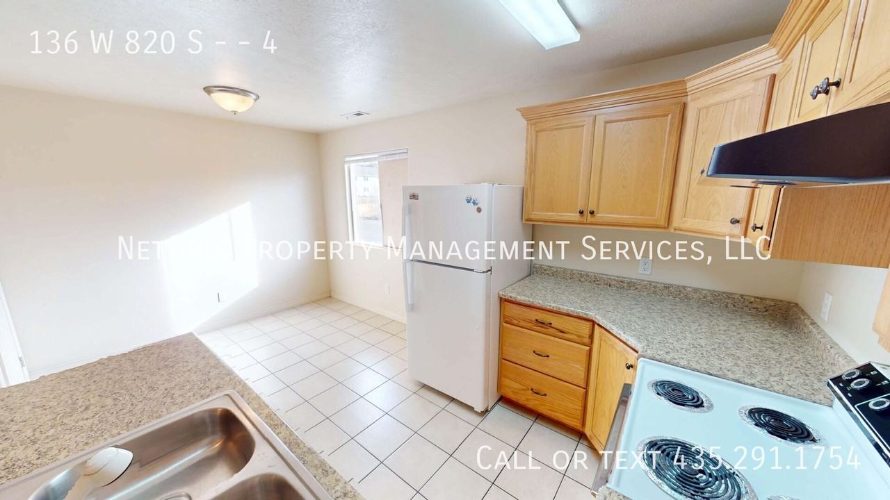 136 W 820 S #4 - Photo 5 of 13