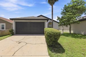 featured image of 5230 Florida Holly Dr
