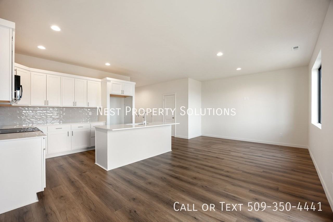 601 S Dorsing St #B - Photo 6 of 24