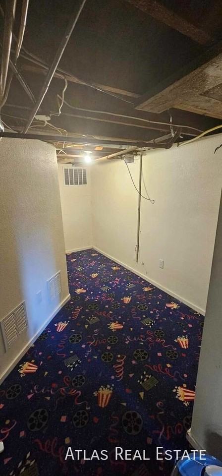 1460 Boston St #C - Photo 5 of 6