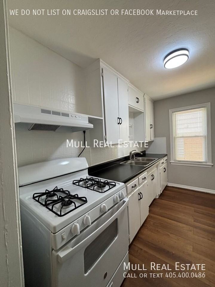 3129 Nw 10th St - Photo 6 of 19
