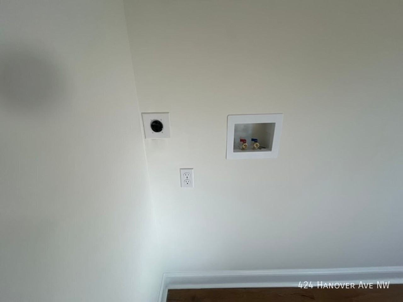 424 Hanover Ave Nw - Photo 6 of 16