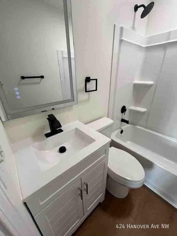 424 Hanover Ave Nw - Photo 7 of 16