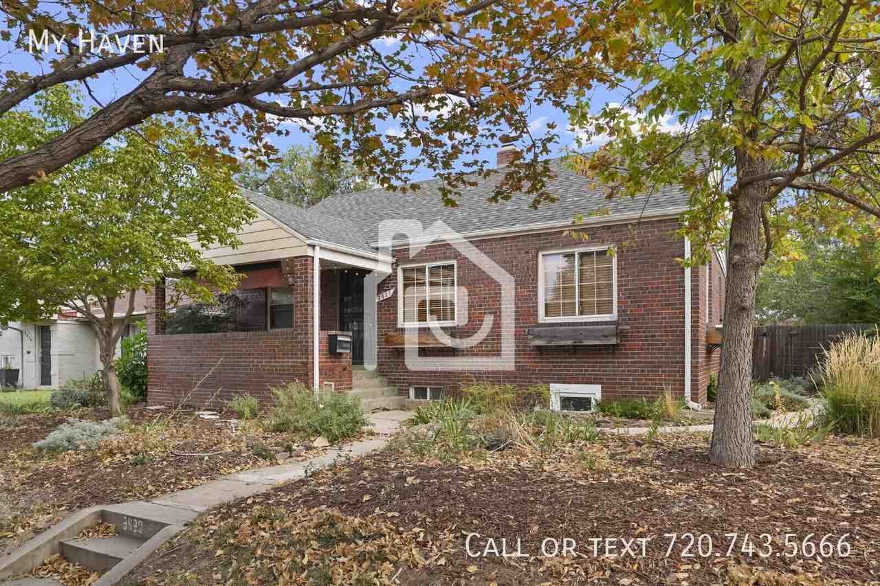 3430 N Harrison St - Photo 2 of 28
