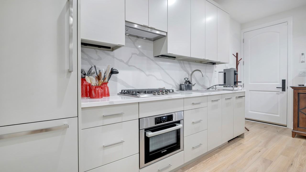 1215 Rhode Island Ave Nw #A - Photo 6 of 11