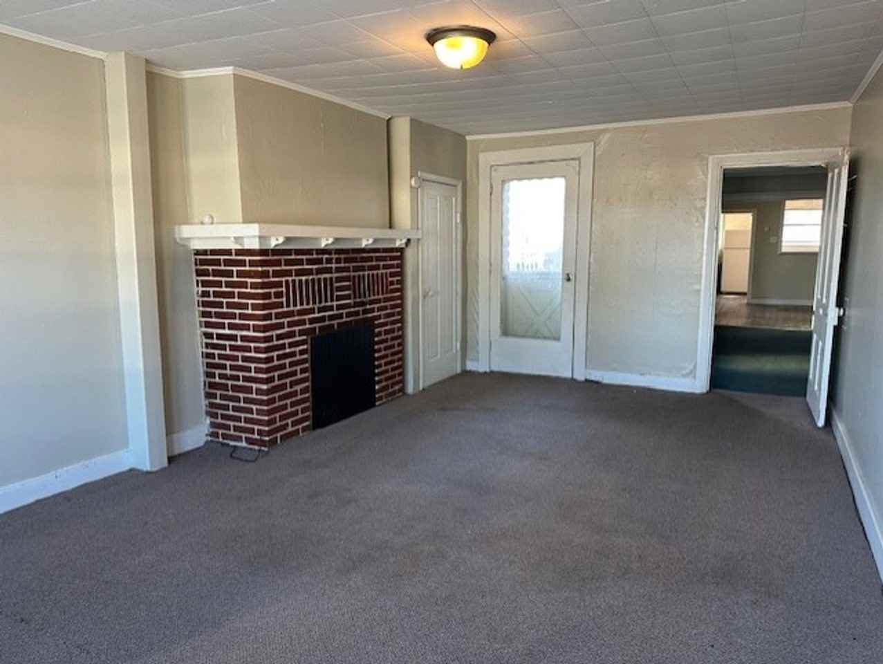 353 N Hanover St #1 - Photo 2 of 10