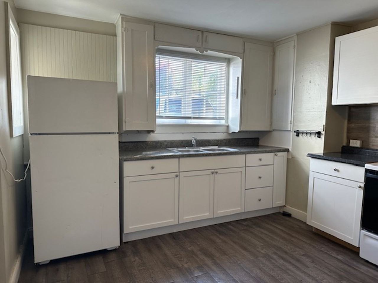 353 N Hanover St #1 - Photo 5 of 10